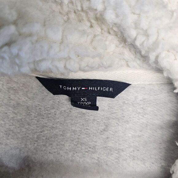 Tommy Hilfiger Womens Thick & Cozy Oversized Sherpa-Lined Zip Pilot Jacket Style - Picture 2 of 8